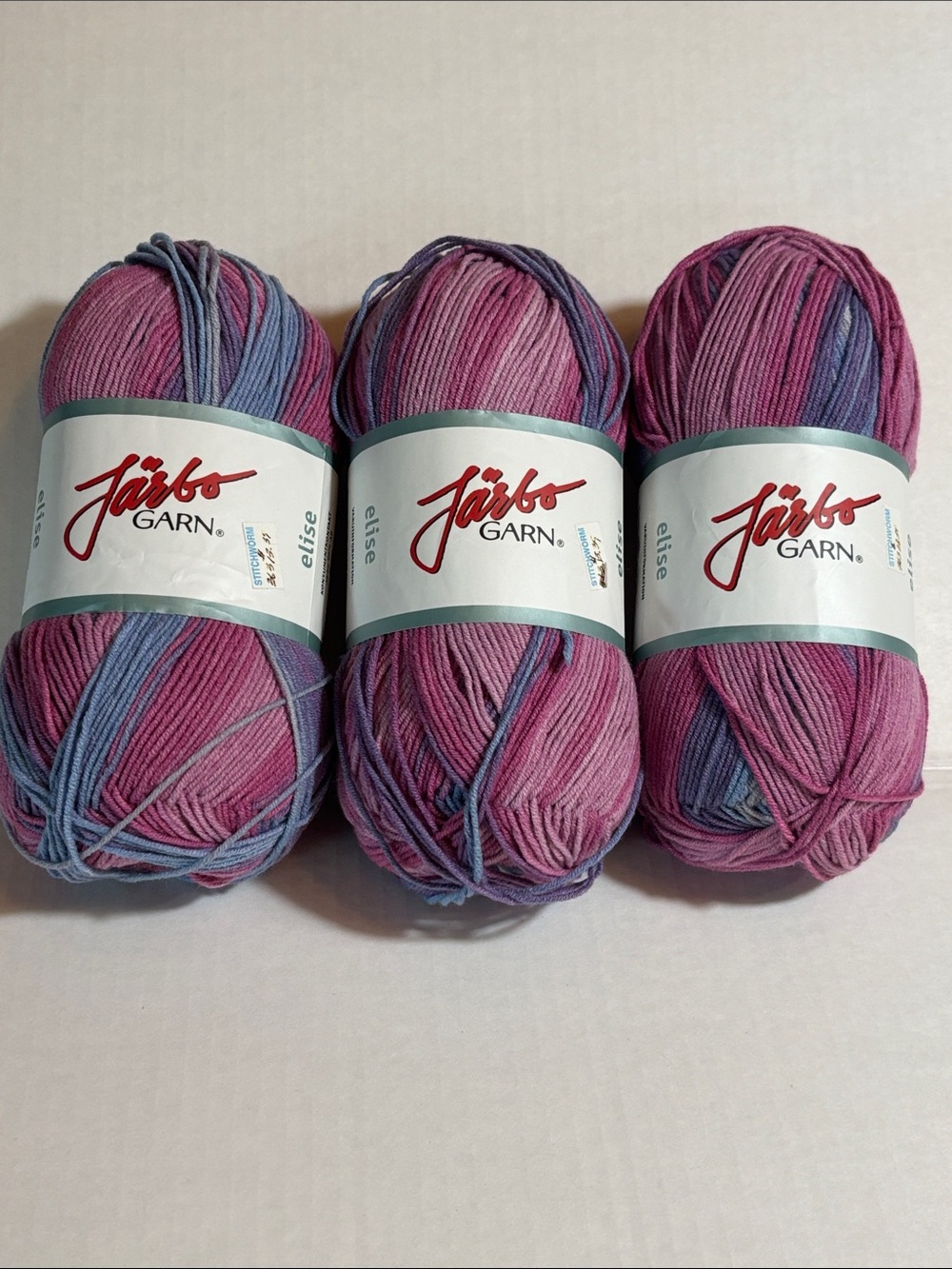 Elise  Yarn variegated  Pink/Mauve Blue Blend